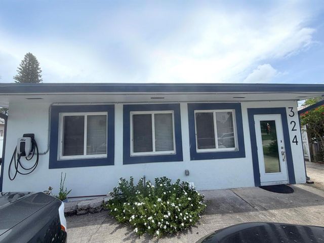  4 BR,  2.00 BTH &nbsp; style home in Fort Lauderdale