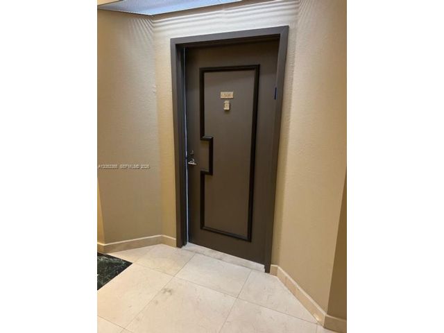  2 BR,  2.00 BTH &nbsp; style home in Aventura