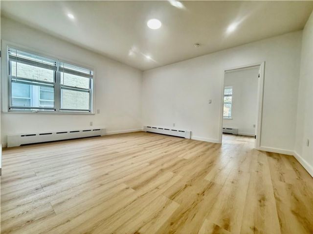  2 BR,  1.00 BTH &nbsp;Multi-family style home in Marine Park