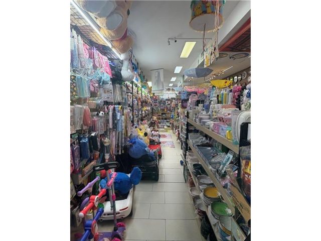 [PHOTO]
