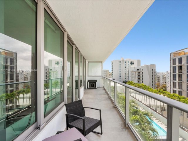  2 BR,  2.00 BTH &nbsp; style home in Miami