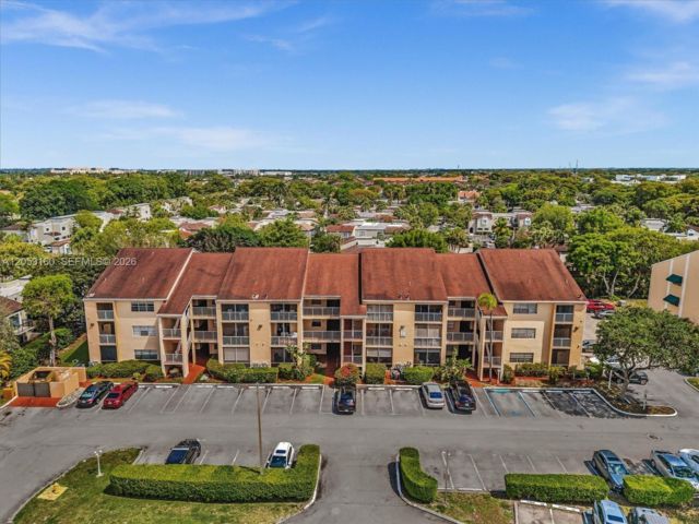 [Miami Real Estate, listing number 3345749]