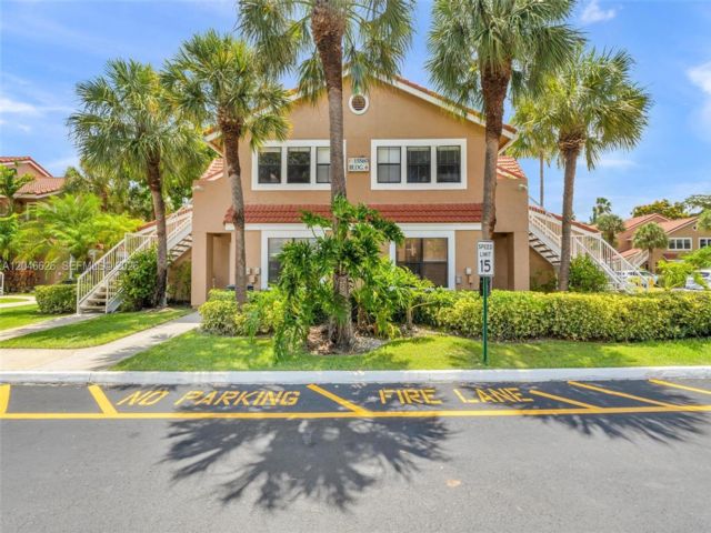 [Miami Real Estate, listing number 3345756]