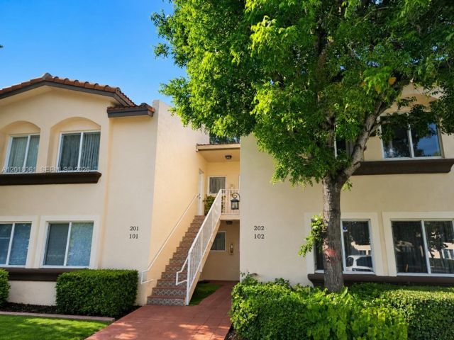 [Miami Real Estate, listing number 3345758]