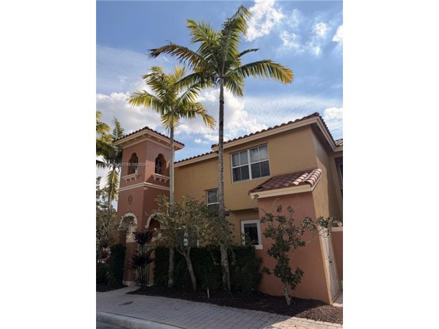  3 BR,  2.50 BTH &nbsp; style home in Pembroke Pines