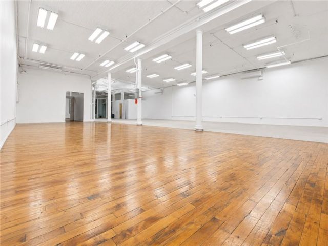 [Soho Real Estate, listing number 3345821]
