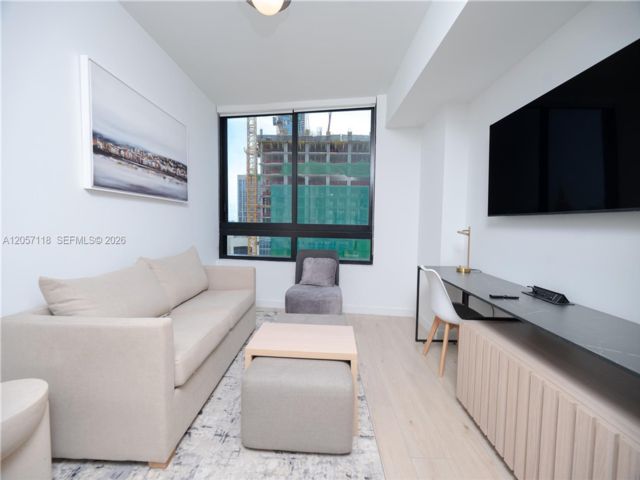  2 BR,  2.00 BTH &nbsp; style home in Miami
