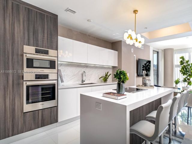  3 BR,  4.00 BTH &nbsp; style home in Miami