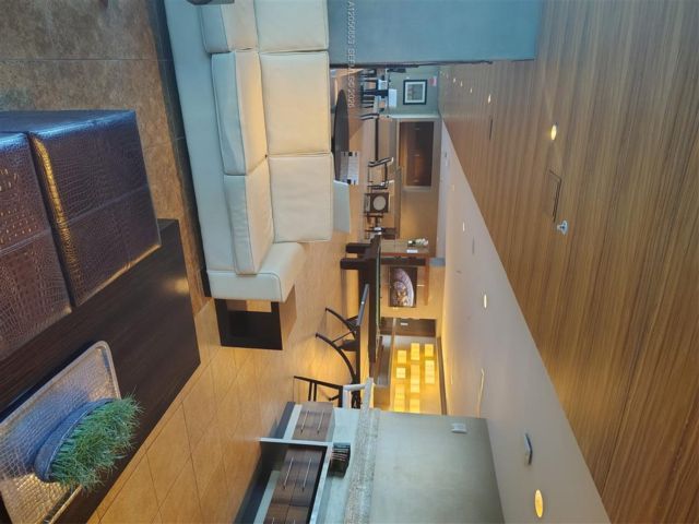 [PHOTO]