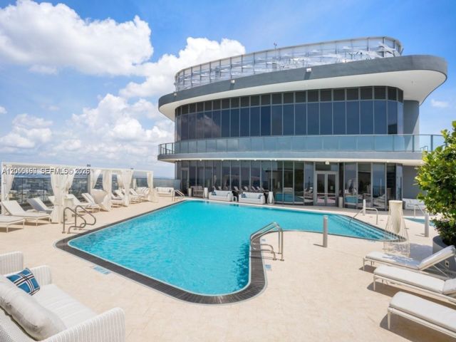 [Miami Real Estate, listing number 3345898]
