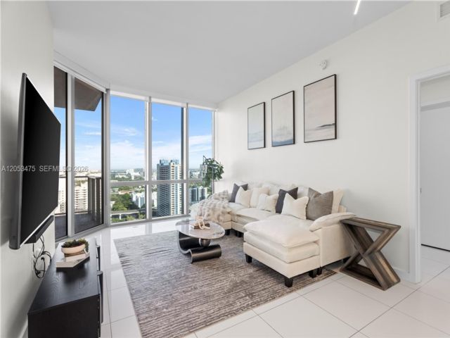  2 BR,  3.00 BTH &nbsp; style home in Miami