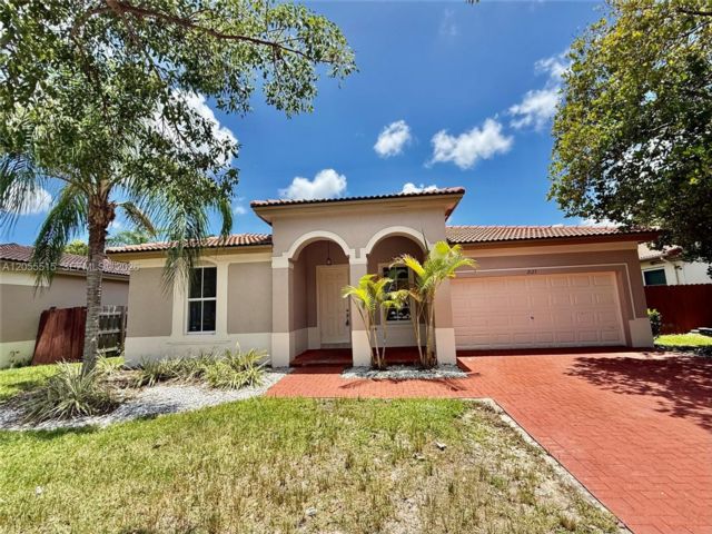  4 BR,  2.00 BTH &nbsp; style home in Homestead