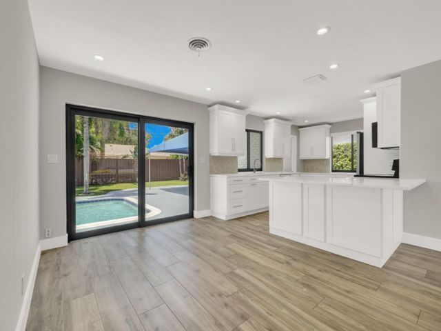  4 BR,  2.00 BTH &nbsp; style home in Fort Lauderdale