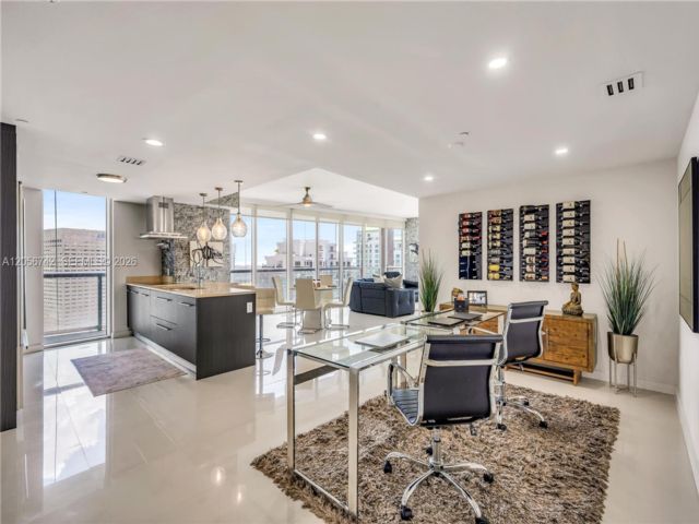 [Miami Real Estate, listing number 3345961]