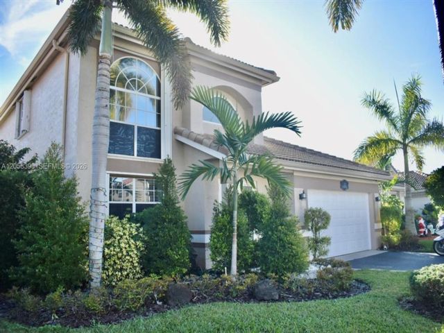  4 BR,  2.50 BTH &nbsp; style home in Sunrise