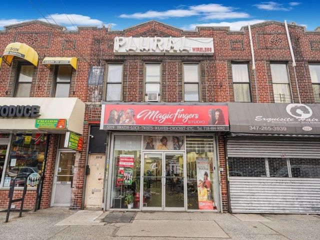 Studio,  0.00 BTH &nbsp;Mixed use style home in East Flatbush