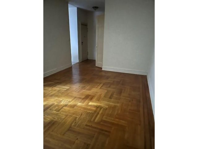 [PHOTO]