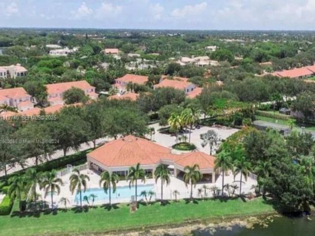  3 BR,  2.00 BTH &nbsp;Villa style home in Boca Raton