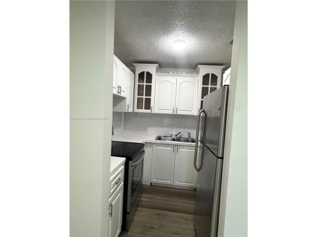  2 BR,  1.00 BTH &nbsp; style home in Miami