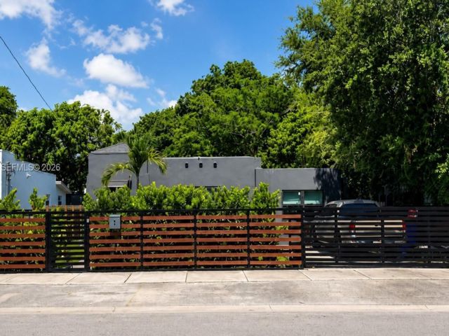 [Miami Real Estate, listing number 3346111]