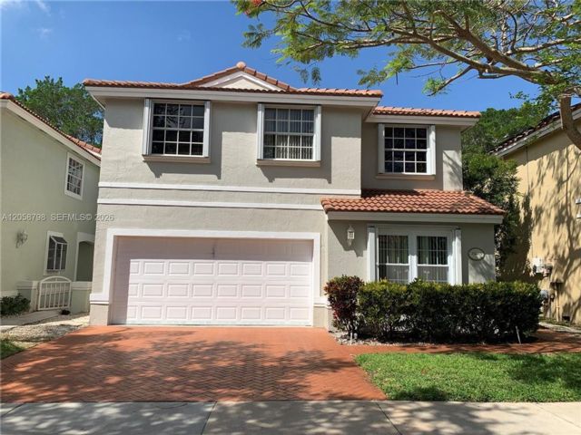  4 BR,  2.50 BTH &nbsp; style home in Weston