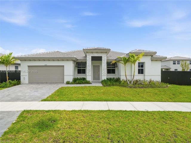  4 BR,  3.00 BTH &nbsp; style home in Miami