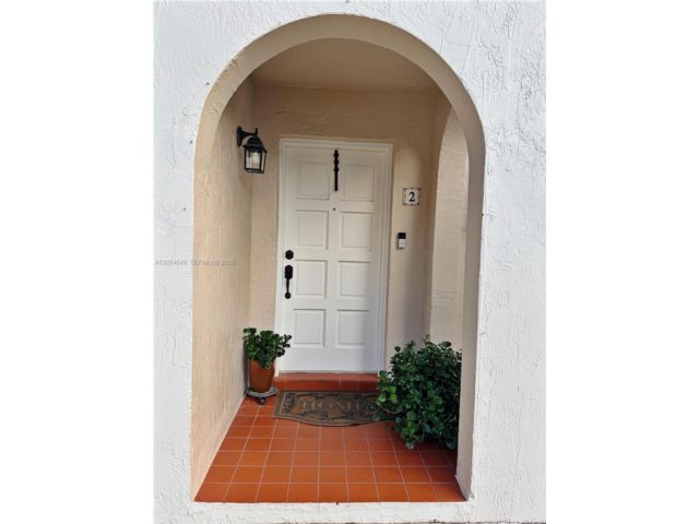  3 BR,  2.50 BTH &nbsp;Townhouse style home in Miami