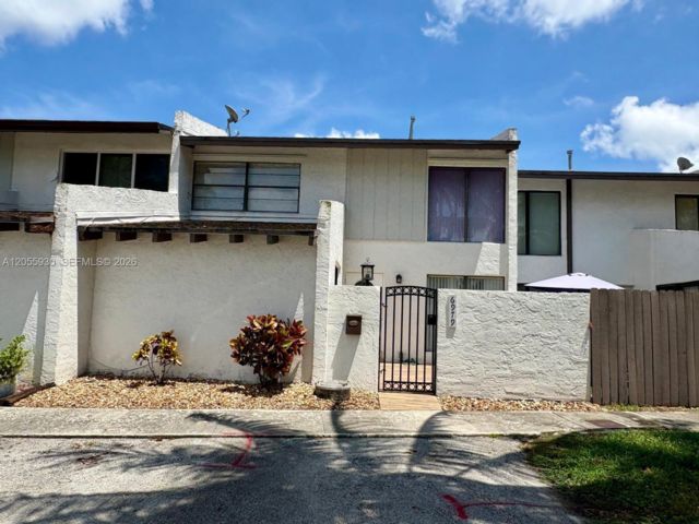 [Miami Real Estate, listing number 3346180]