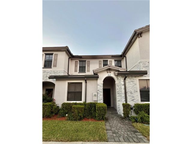 [Miami Real Estate, listing number 3346280]