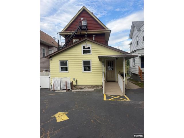 Studio,  0.00 BTH &nbsp;Office space style home in Rutherford