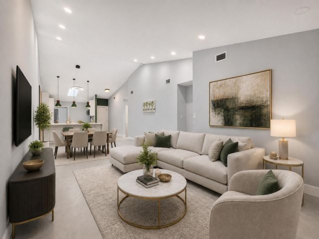  2 BR,  2.00 BTH &nbsp; style home in Boynton Beach