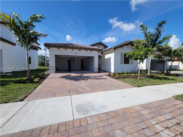  4 BR,  3.00 BTH &nbsp;Other style home in Homestead