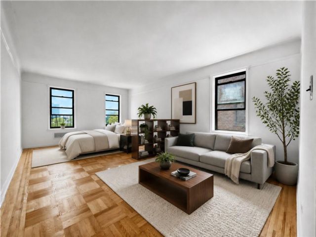 Studio,  1.00 BTH &nbsp;Co-op style home in Midwood
