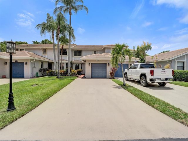  3 BR,  2.00 BTH &nbsp; style home in Deerfield Beach