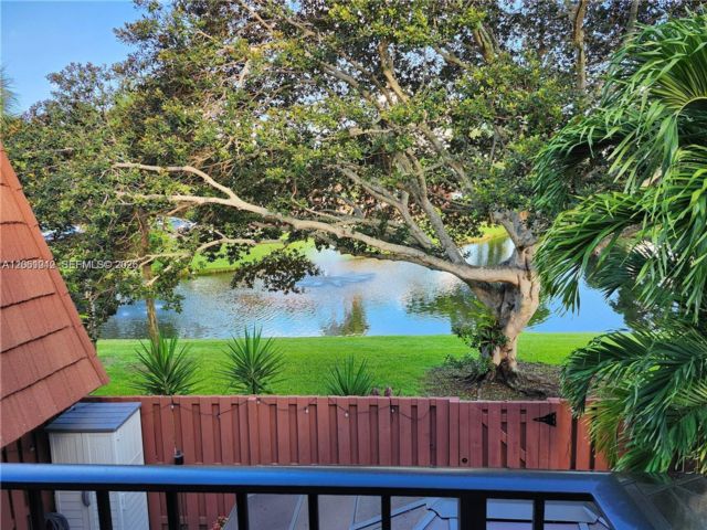  2 BR,  2.50 BTH &nbsp; style home in Delray Beach