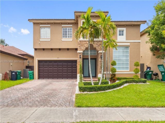  5 BR,  3.00 BTH &nbsp; style home in Miami