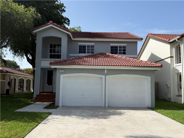  3 BR,  3.00 BTH &nbsp; style home in Miami