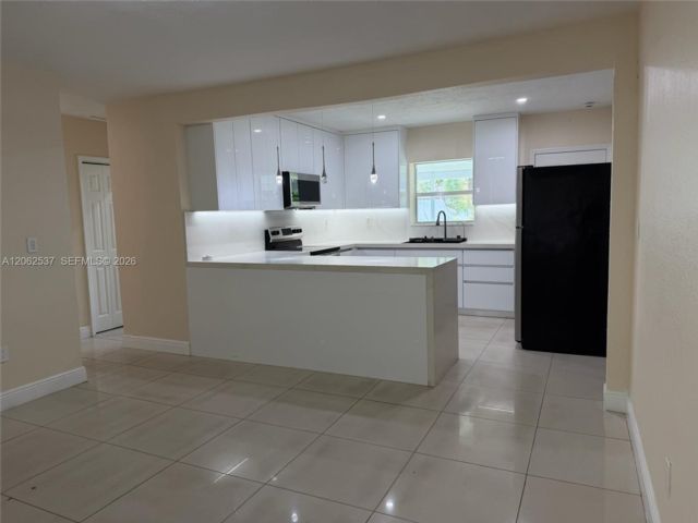  2 BR,  1.00 BTH &nbsp; style home in Miami