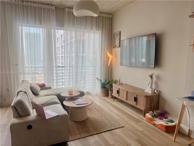  1 BR,  1.00 BTH &nbsp; style home in Miami