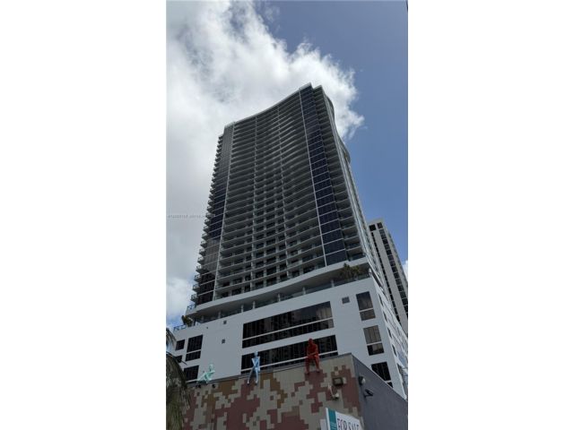 1 BR,  1.50 BTH &nbsp; style home in Miami