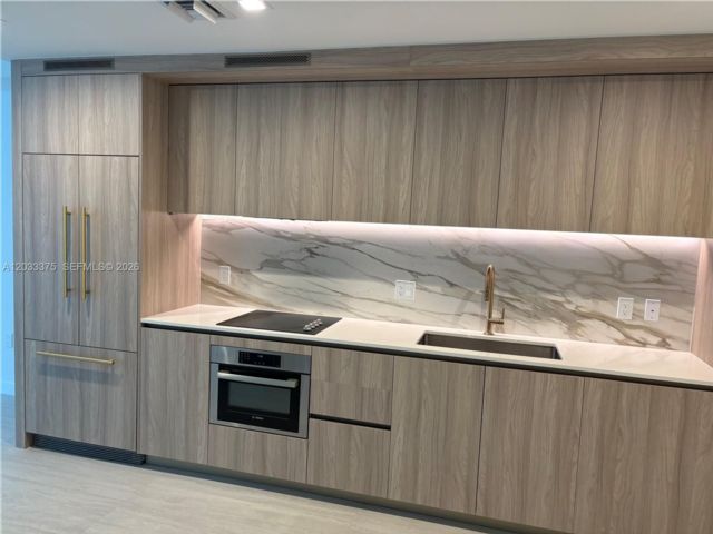  1 BR,  1.00 BTH &nbsp; style home in Miami