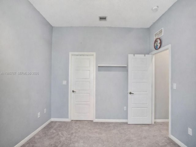  3 BR,  3.00 BTH &nbsp; style home in Miami