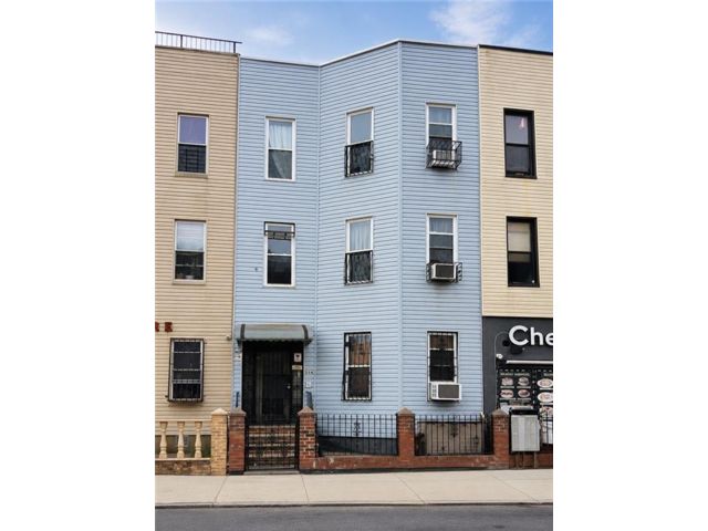 Studio,  0.00 BTH &nbsp;Multi-family style home in Bushwick