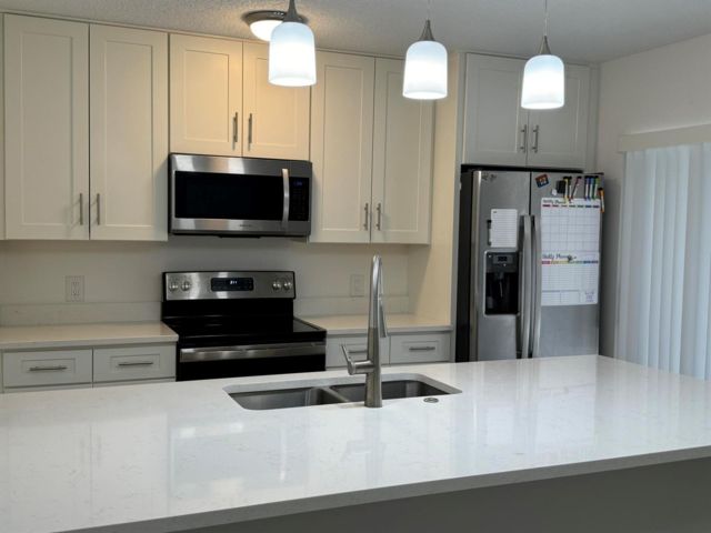  2 BR,  2.50 BTH &nbsp; style home in West Palm Beach