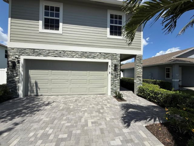  4 BR,  2.50 BTH &nbsp; style home in Delray Beach