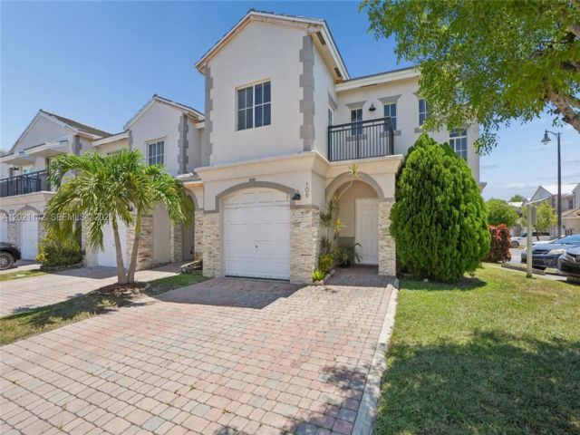 [Miami Real Estate, listing number 3346743]