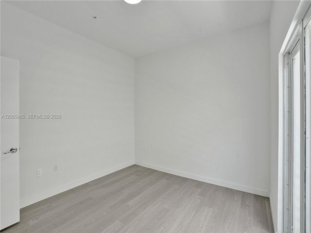 [PHOTO]