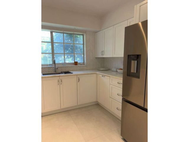  3 BR,  2.00 BTH &nbsp; style home in Biscayne Park