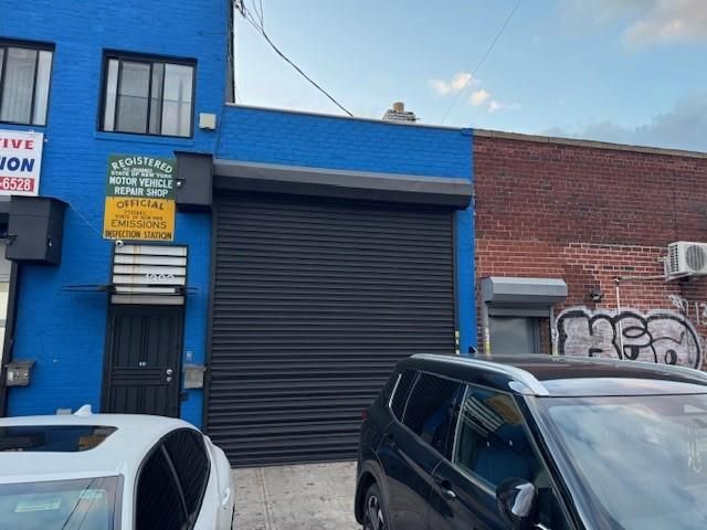 Studio,  0.00 BTH &nbsp;Warehouse style home in East Flatbush