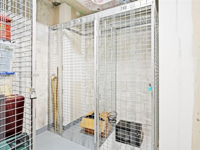 [PHOTO]